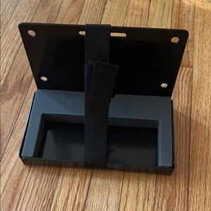 Clam battery bracket (steel)